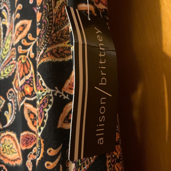 NWT Allison/Brittney Size M Black Floral Dress - Picture 2 of 6